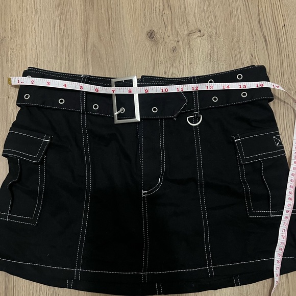 Justify Black Mini Skirt with Belt - Picture 6 of 6